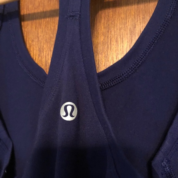 COPY - Lululemon Athletics - Picture 8 of 8